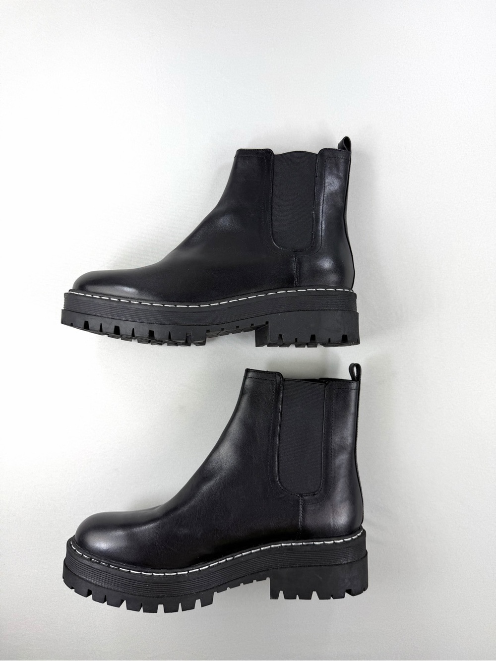 Marc Fisher LTD Black Leather Chelsea Boots 9.5 Lug Sole Platform Combat